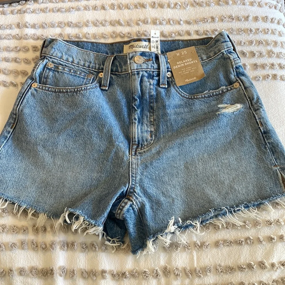 Madewell relaxed denim shorts - Picture 1 of 10